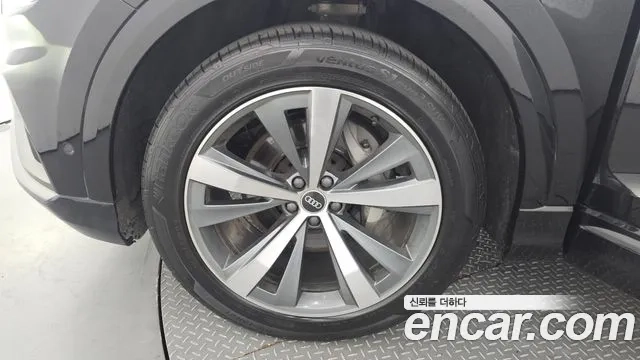 Audi Q8 (4M) id 2911149 из Кореи 15