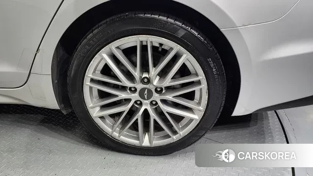 Genesis G70 id 3226636 из Кореи 15