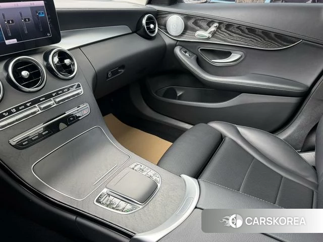 Mercedes-Benz Class C id 4256967 из Китая 11