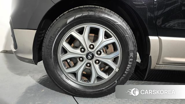 Hyundai The New Grand Starex id 4633292 из Кореи 26