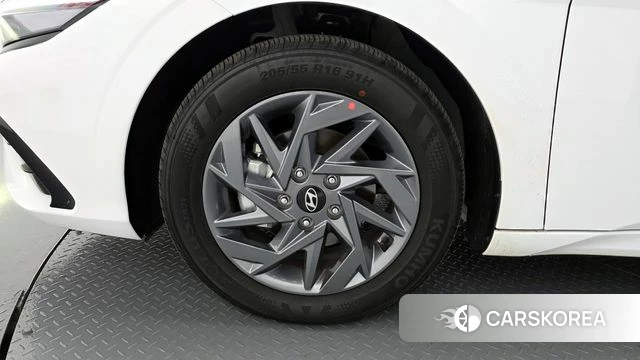 Hyundai The New Avante (CN7) id 3811407 из Кореи 15