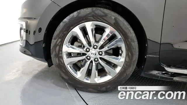 Kia All New Carnival id 2687778 из Кореи 15