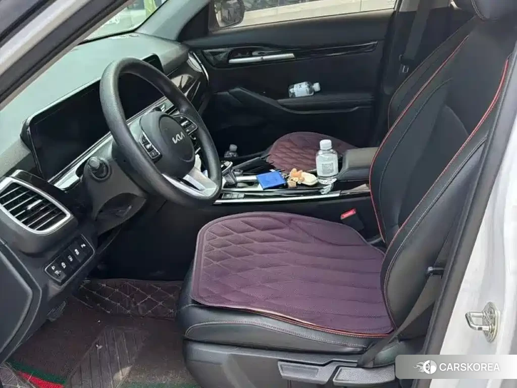 Kia Seltos 2023 Белый из Китая, фото 5