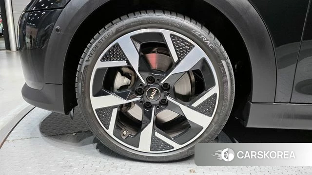 Mini Cooper S Convertible 4th Generation id 4394292 из Кореи 25