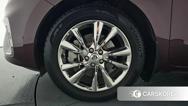 Kia The New Carnival id 4647782 из Кореи 15