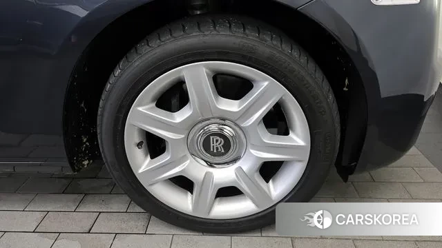 Rolls-Royce Ghost id 3651329 из Кореи 15