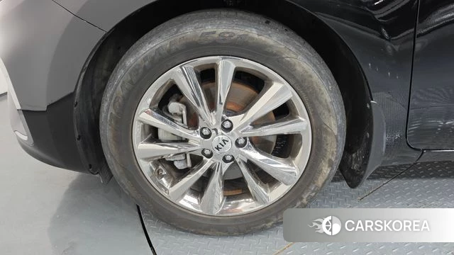 Kia The New Carnival id 4746563 из Кореи 29