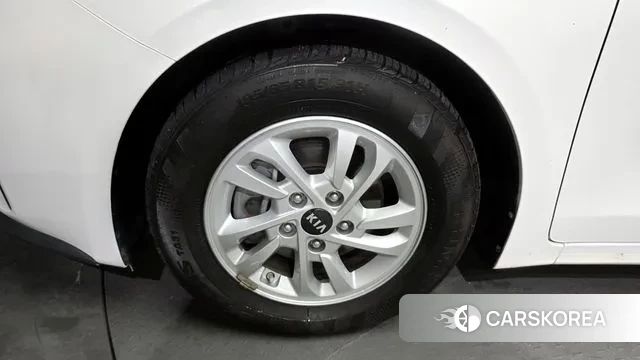 Kia Come New K3 id 3254250 из Кореи 15