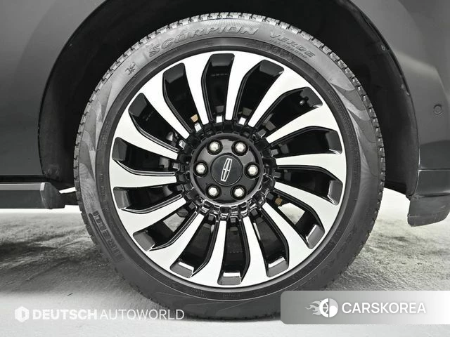 Lincoln Navigator 4th generation id 4576991 из Кореи 15