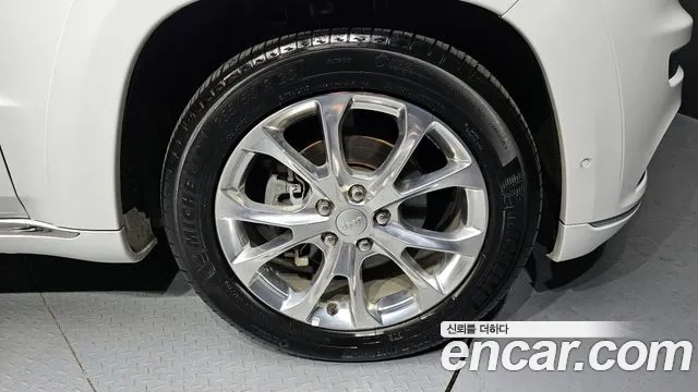 Jeep Grand Cherokee id 2956482 из Кореи 15