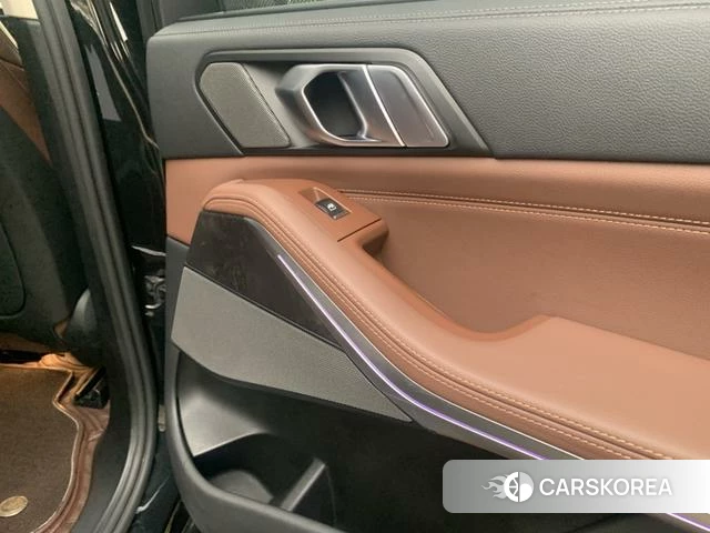 BMW X5 PHEV id 4257350 из Китая 28