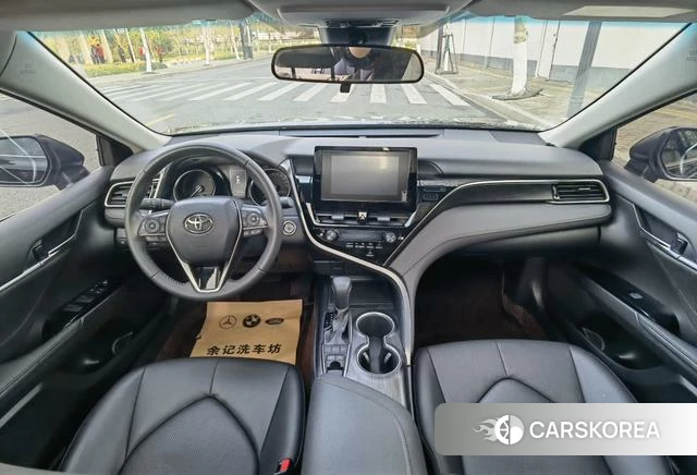 Toyota Camry 2023 Черный из Китая, фото 5