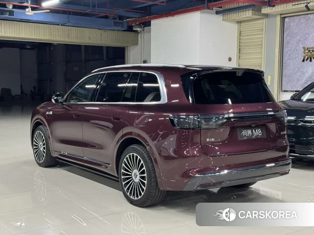 AITO Ask the world M8 2026 Красный из Китая, фото 6