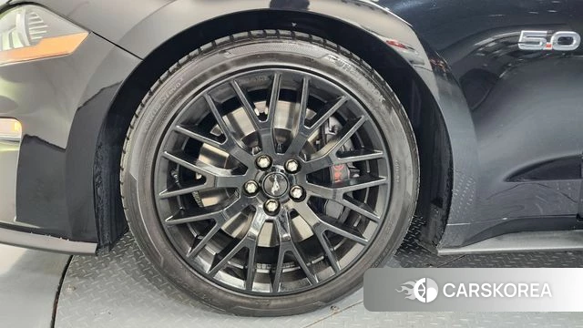 Ford Mustang id 3940787 из Кореи 15