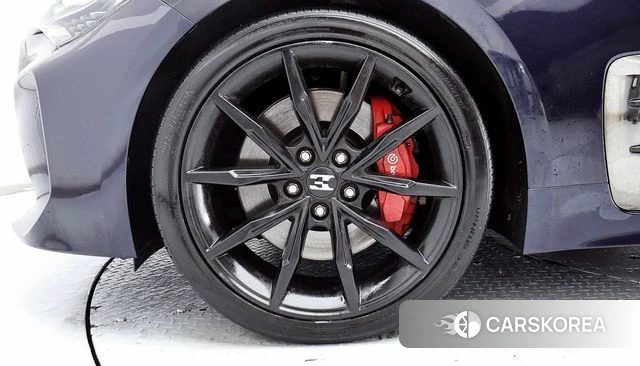 Kia Stinger id 4552036 из Кореи 15