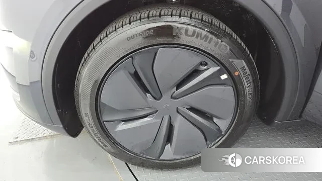 Tesla Model Y id 3388254 из Кореи 15