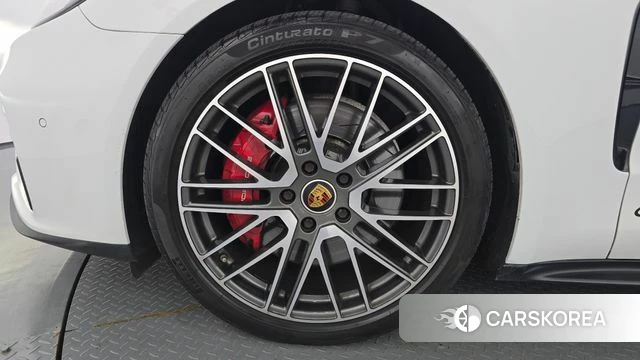 Porsche Panamera (971) id 4881654 из Кореи 30