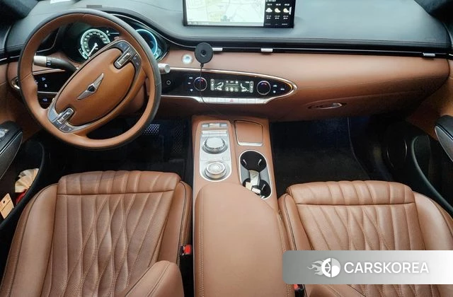 Genesis GV70 2024 Серый из Кореи, фото 5