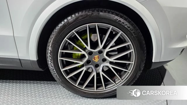 Porsche Cayenne (PO536) id 4541718 из Кореи 15