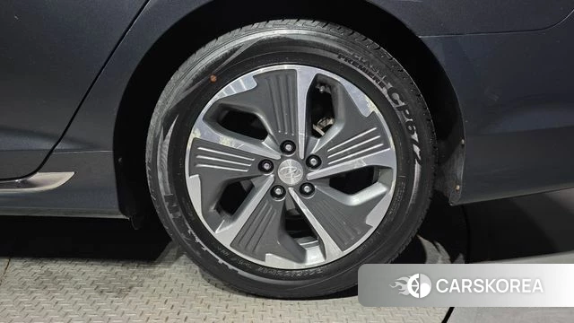 Hyundai Sonata New Rise Hybrid id 3814360 из Кореи 15