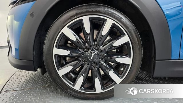 Mini Cooper S id 4792932 из Кореи 26