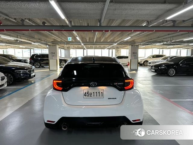 Toyota Yaris (Beats) id 4195650 из Кореи 15