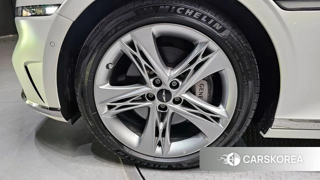 Genesis G90 (RS4) id 3851445 из Кореи 15