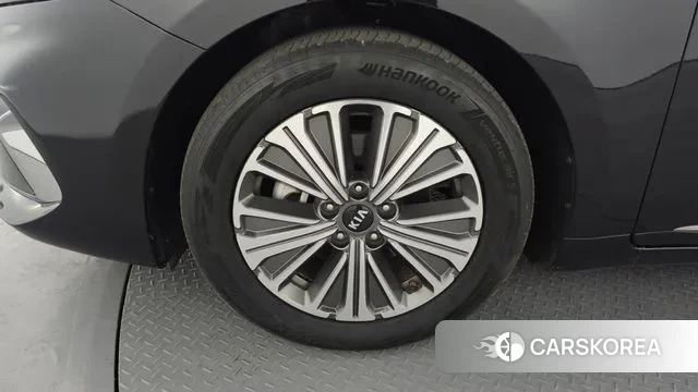 Kia K7 Premier Hybrid id 3747301 из Кореи 15