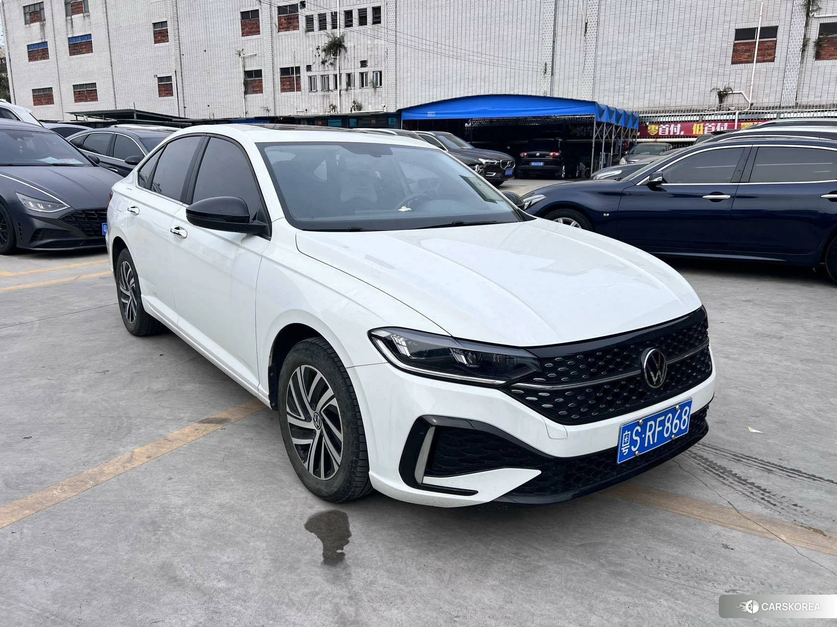 Volkswagen Lavida 2022 Белый из Китая, фото 5