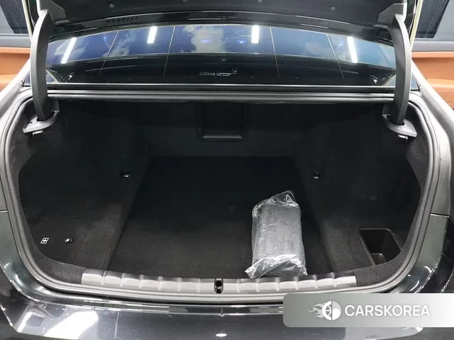 BMW 7 Series (G70) id 3638735 из Кореи 15