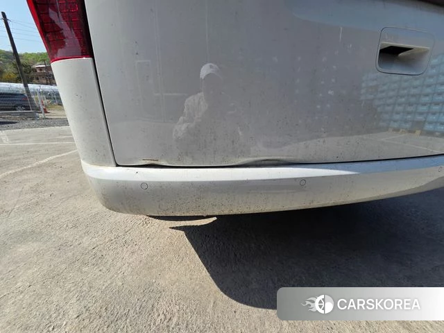 Hyundai Staria 2025 Белый из Кореи, фото 5