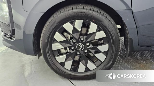 Hyundai Staria id 4177799 из Кореи 15