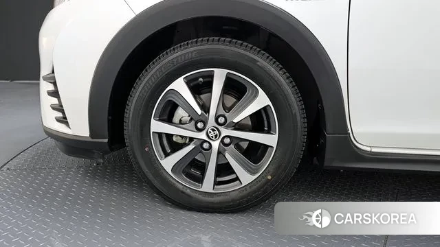 Toyota Prius C id 3374206 из Кореи 15