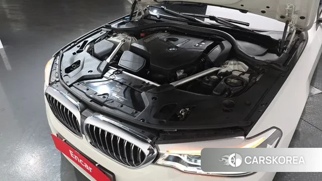 BMW 5 Series (G30) id 3499619 из Кореи 15