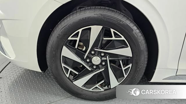 Hyundai The New Grandeur IG Hybrid id 4906356 из Кореи 29