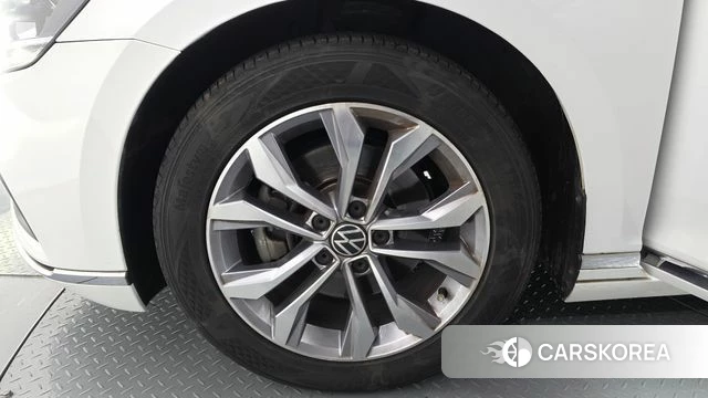 Volkswagen Passat GT (B8) id 3851730 из Кореи 15