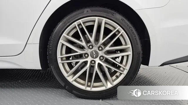 Genesis G70 id 2981361 из Кореи 15