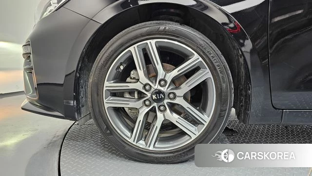 Kia Come New K3 id 4662396 из Кореи 15
