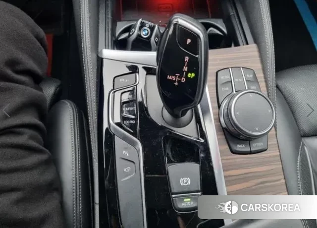 BMW 5 Series (G30) id 3485178 из Кореи 7