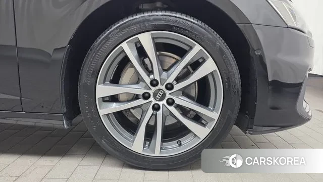 Audi A6 (C8) id 3458509 из Кореи 15