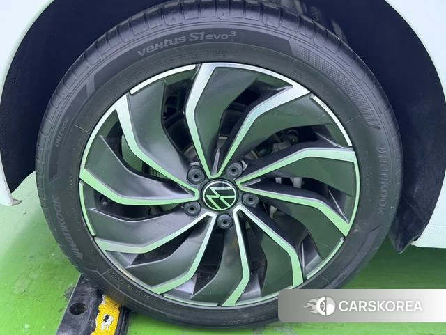 Volkswagen Golf id 4219338 из Китая 15