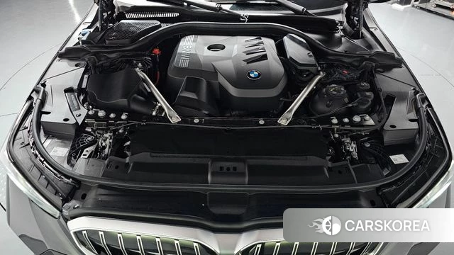 BMW 5 Series (G60) id 4302273 из Кореи 31
