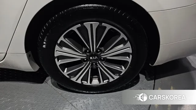 Kia K7 Premier Hybrid id 3626570 из Кореи 15