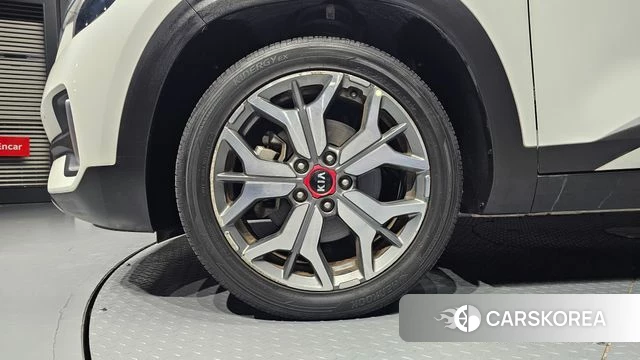 Kia Seltos id 3833772 из Кореи 15