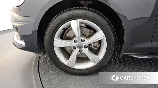 Audi A4 (B9) id 3023318 из Кореи 15