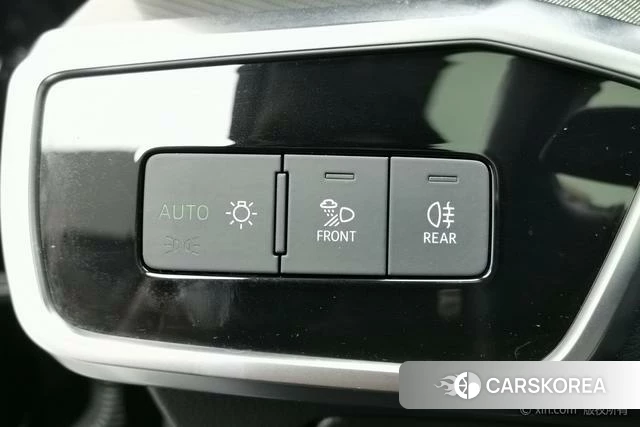 Audi A6L id 4275671 из Китая 19