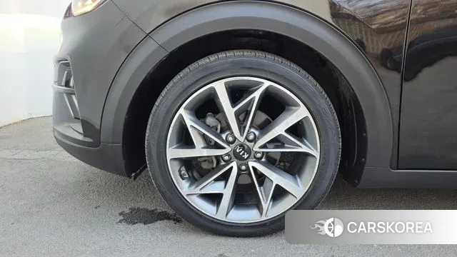 Kia The New Niro id 3772731 из Кореи 15