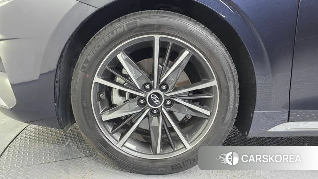Hyundai The New Grandeur IG id 4619457 из Кореи 15