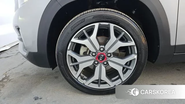 Kia Seltos id 3687113 из Кореи 15
