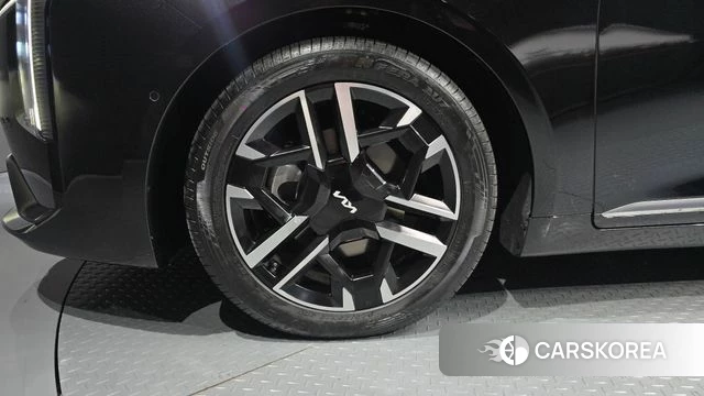Kia The New K8 Hybrid id 4743735 из Кореи 29